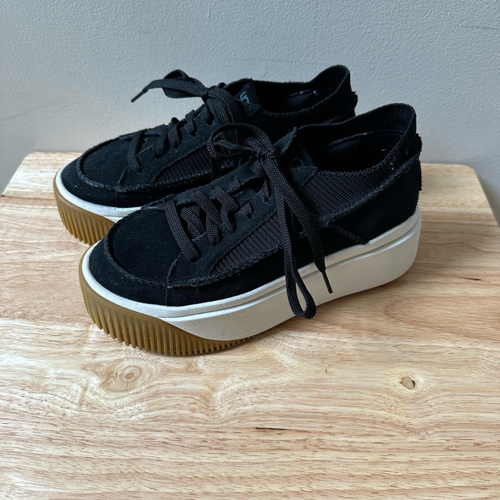 Ugg Platform Black Sneakers Shoes 7 - Picture 2 of 5